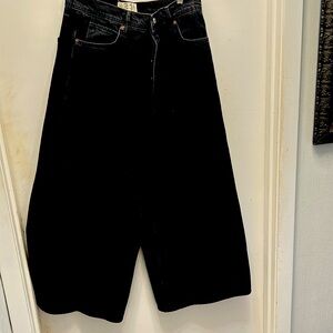 Black Free People wide legs cropped jeans